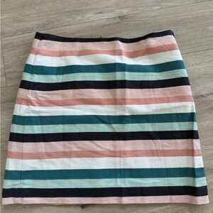(New) Selling Brand New Summer Skirt from Loft